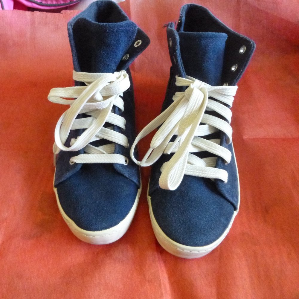 For ever 21 running shoes